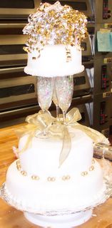ChampagneWeddingCake.jpg